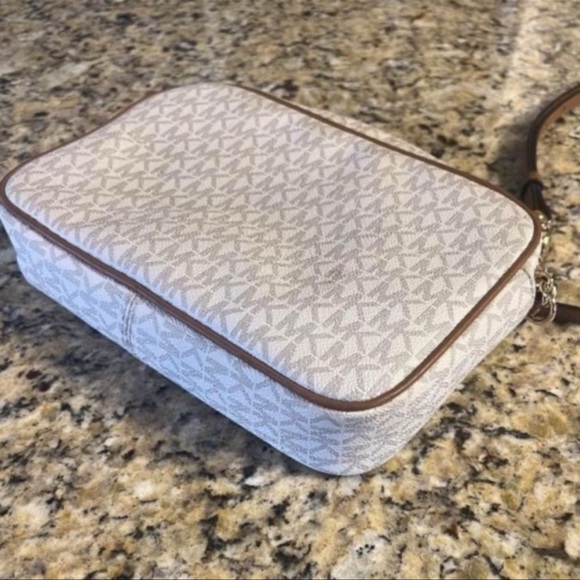 ❤️SOLD❤️ - Picture 6 of 9